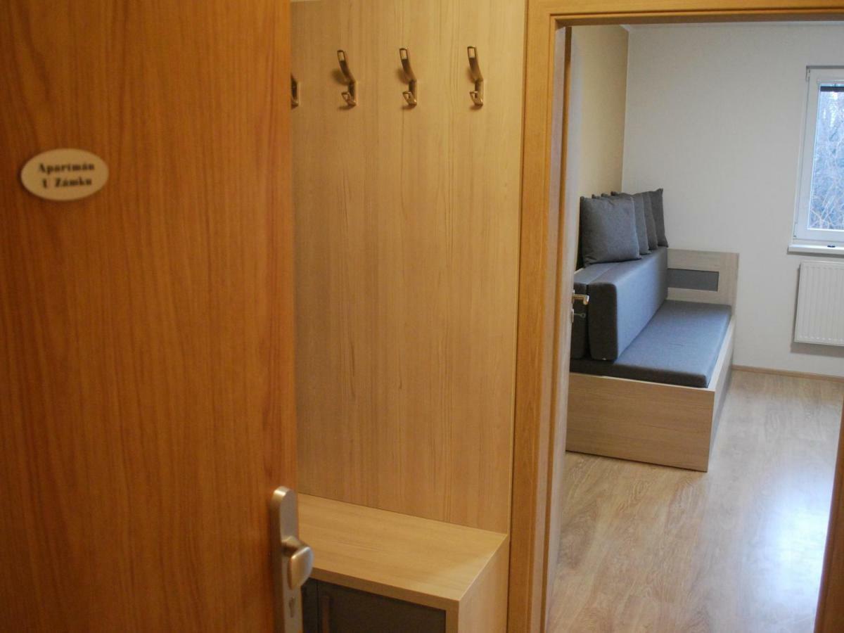 Apartmán U Zámku Loučná nad Desnou Esterno foto
